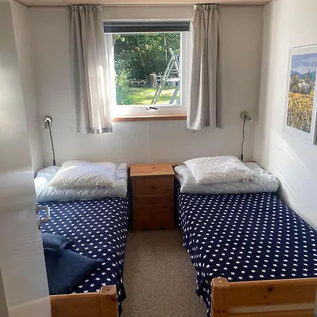 Holiday home Beautiful In With 3 Bedrooms And Wifi *