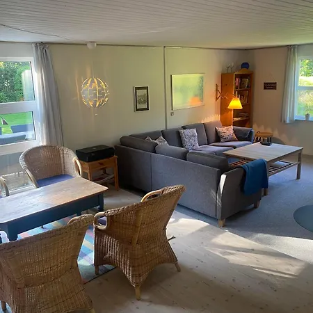 Beautiful In With 3 Bedrooms And Wifi Holiday home